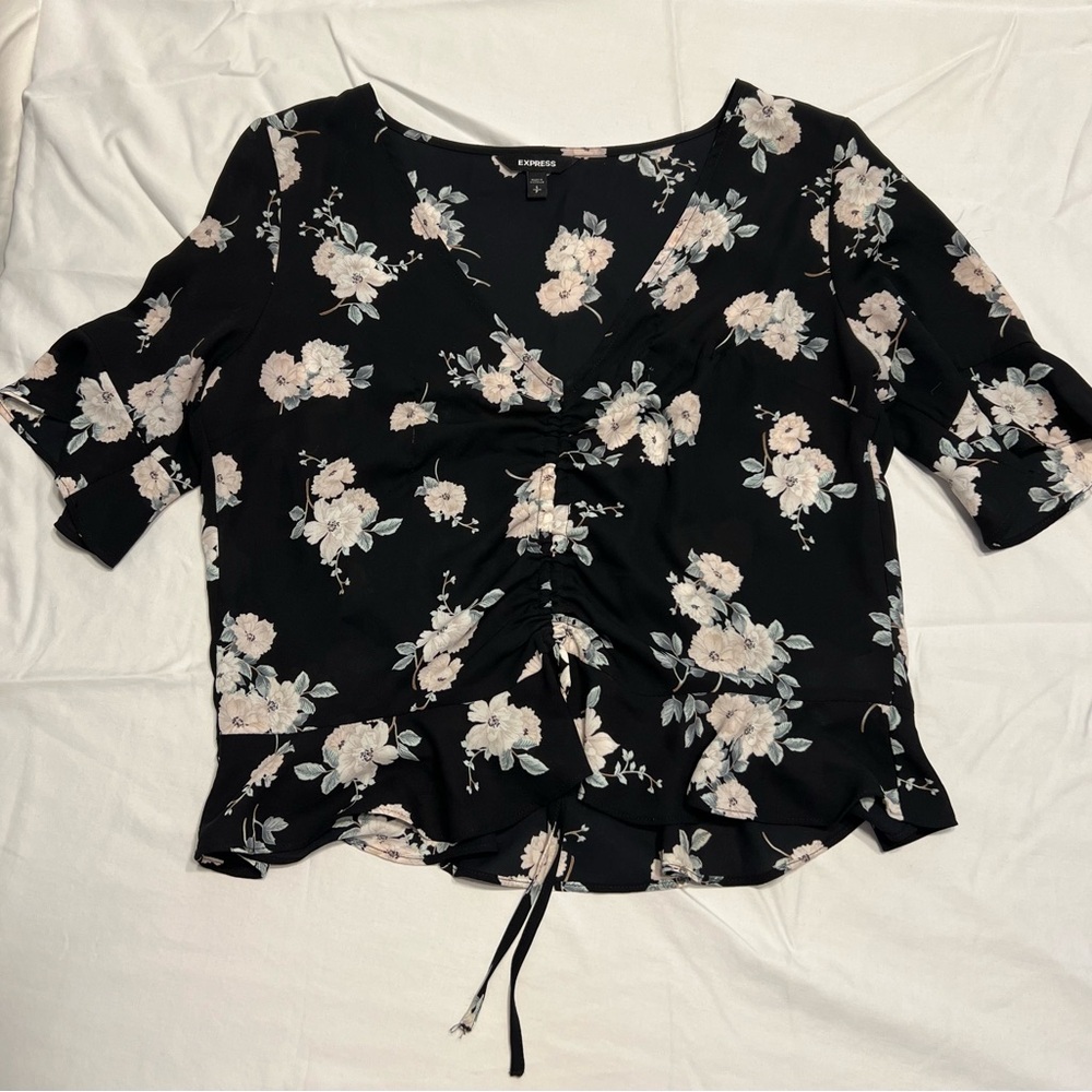 Express Women's Black Floral Blouse Size Small